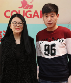 李湘與賈誼合影