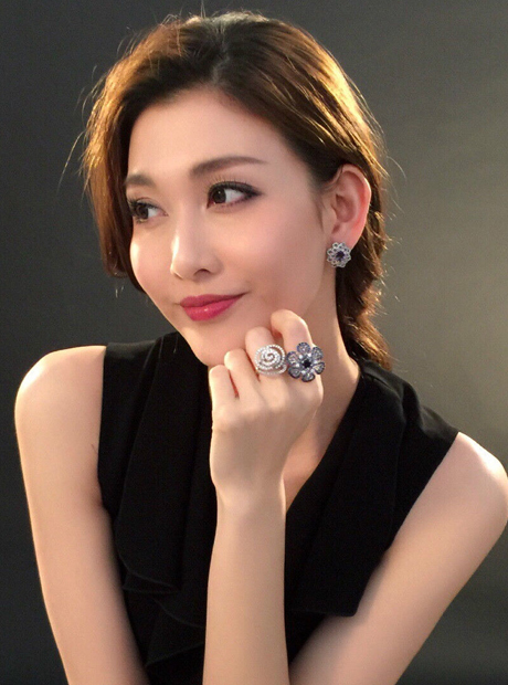 李彩樺 李彩樺圖片