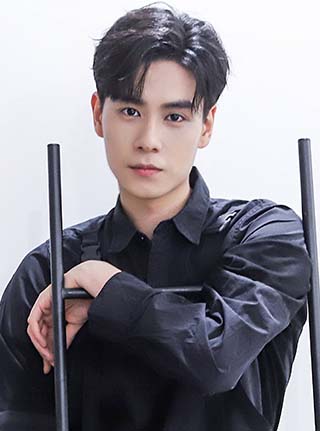 胡一天 胡一天圖片